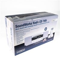NOS NIB Cambridge Sound Works Radio CD 745i