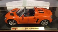 Maisto Opal Speedster - 1/18th - diecast