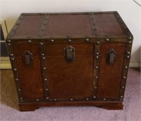 STORAGE TRUNK-APPROX. 28”x15”