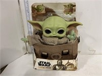 Star Wars Mandalorian baby Yoda