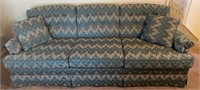 3-CUSHION SOFA W/(2)ACCENT PILLOWS-BY