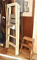 Aluminum 3' Ladder and Wood Step Ladder