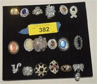 (18) Adjustable Costume Jewelry Rings