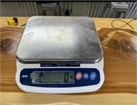 AND Digital Scale