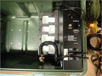 Dewalt 18 V Battery Charging System with 12 New 18