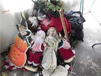 Large Pile on Floor - Christmas Items, Motion