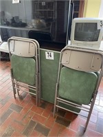 Samsonite card table and four chairs