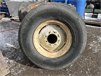 Tire & rim - 10.00-20