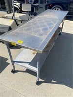 8' STAINLESS STEEL TOP, ROLL AROUND TABLE.