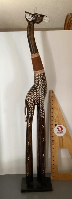 39" Wood giraffe