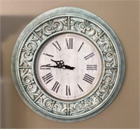 Large round quartz wall clock