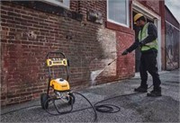 DEWALT 2400  PSI PRESSURE WASHER