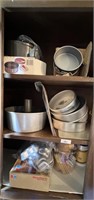 LOT OF CAKE PANS AND MOLDS