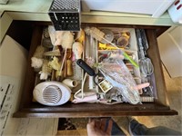 LOT OF MISC. KITCHEN ITEMS