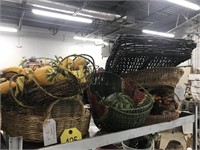 Shelf Lot of Baskets