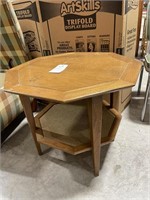 21" x 26" Octagon End Table