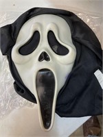 Vintage scream mask