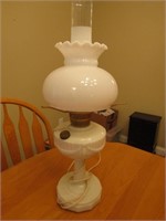 aladdin oil lamp bottom w/all newer top & electric