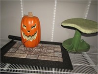 garden seat,mat & lighted pumpkin