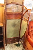 antique dressing screen