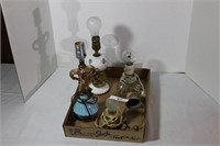 Group of assorted bedside lamps