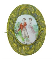 Vintage Courting Couple Brooch