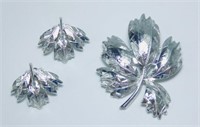 Vintage Silver Tone Leaf Brooch & Earring Set