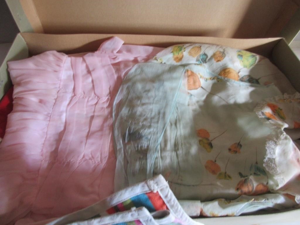 VINTAGE BABY & CHILDREN CLOTHING PIECES
