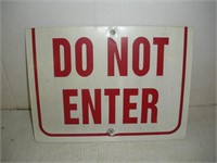 Metal Do Not Enter Sign  12x9 inches