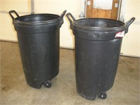 (2) Rubbermaid Ruffneck 32 Gallon Garbage Cans
