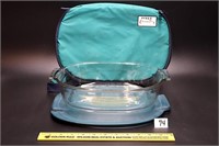 Pyrex glass oval casserole; measures approx 10