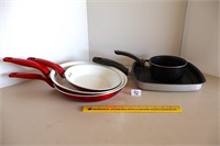 Group lot of cookware including (3) Tasty