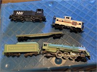 5 pc trains, 2 engines, 1 caboose, 1 flat car and