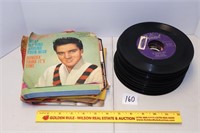 Group lot of 45 rpm records including Elvis