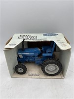 ERTL 1/16 Scale Ford 7710 Tractor With RollBar