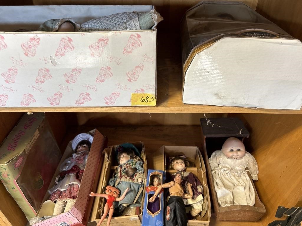 Collection of Dolls
