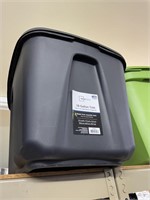 black empty tote with lid 18 gallon