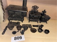 Asmt of Cast Iron Mini Stoves & Pots