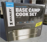 Base camp cook set