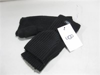 NWT UGG Mitten/Gloves