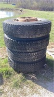 Set of 4 tire and wheel
10.00R20