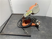 Electric chainsaw sharpener
