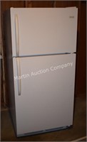 (BS) Frigidaire Refrigerator