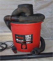 Craftsman Wet Dry Vac works well