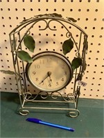 METAL STANDING CLOCK