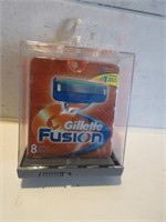 NEW 8 PACK GILLETTE FUSION CARTRIDGES