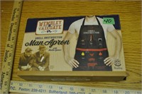 new mens grilling apron