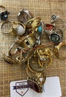Vintage costume jewelry ring lot