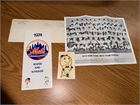 Vintage 1970's NY Mets MLB Team Memorabilia