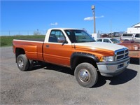 Dodge Dually 4x4 Pick Up Truck